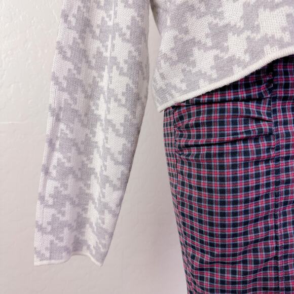 T Tahari Houndstooth Cashmere Blend Knit Sweater Gray Fall Chic Old Money XL NWT - Picture 3 of 9